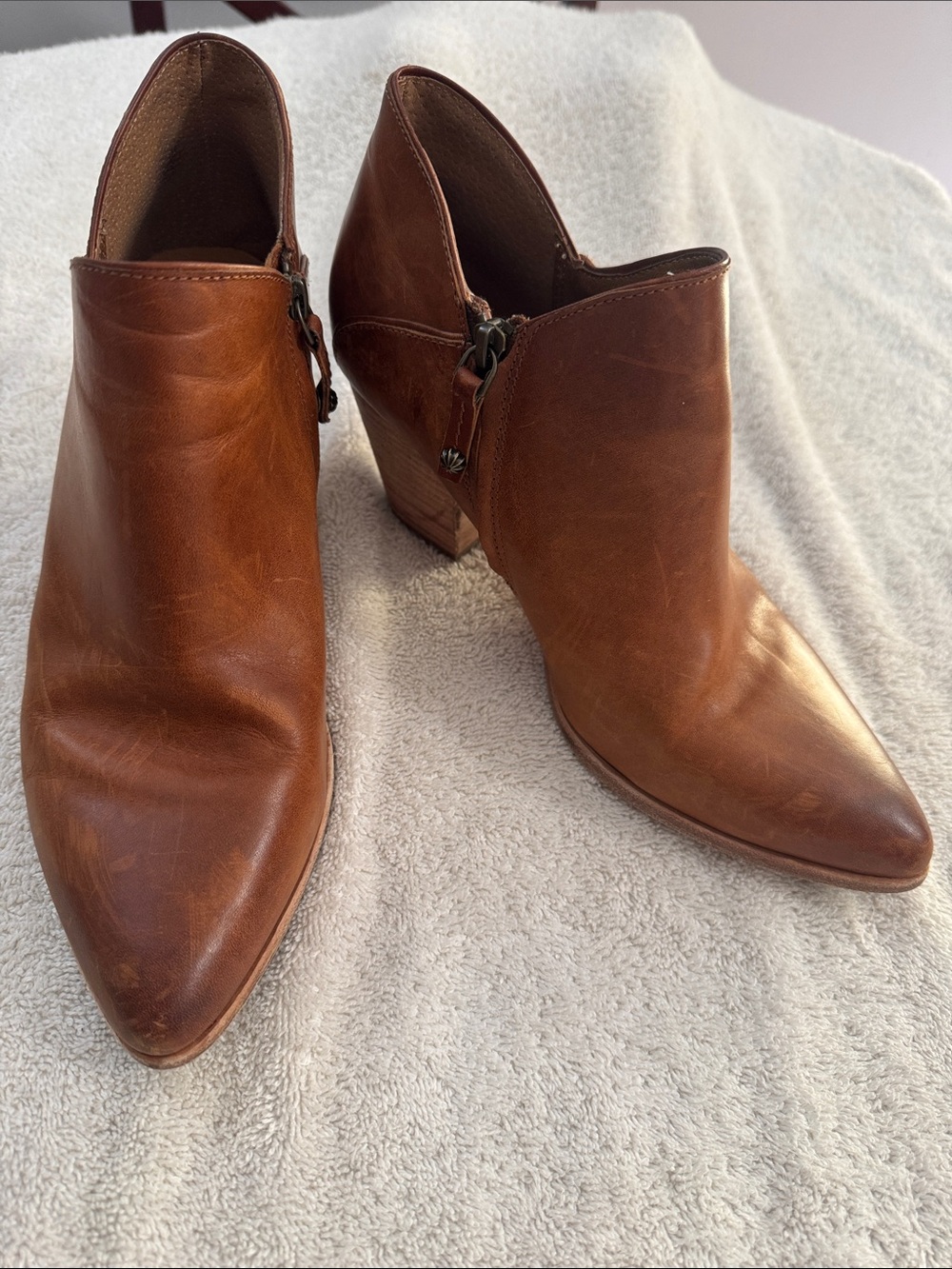 Frye Women’s Brown Leather Pointed-Toe Ankle Booties